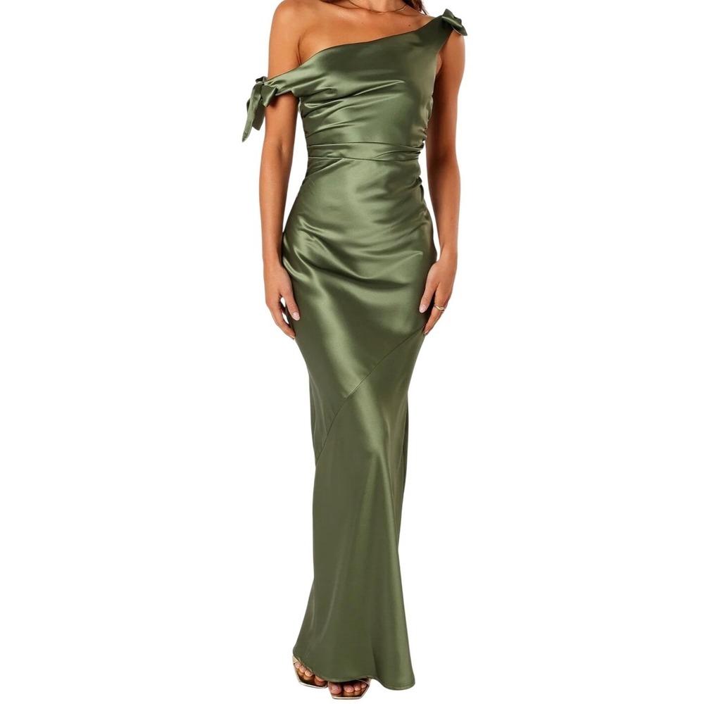 Petal + Pup Selma Off Shoulder Maxi Dress Olive Green Satin Formal Gown Size M